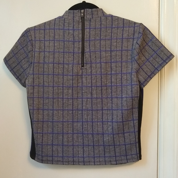 Gridded crop top - Picture 3 of 4